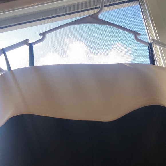 Long chiffon strapless gown ✨ black and white - Picture 2 of 7